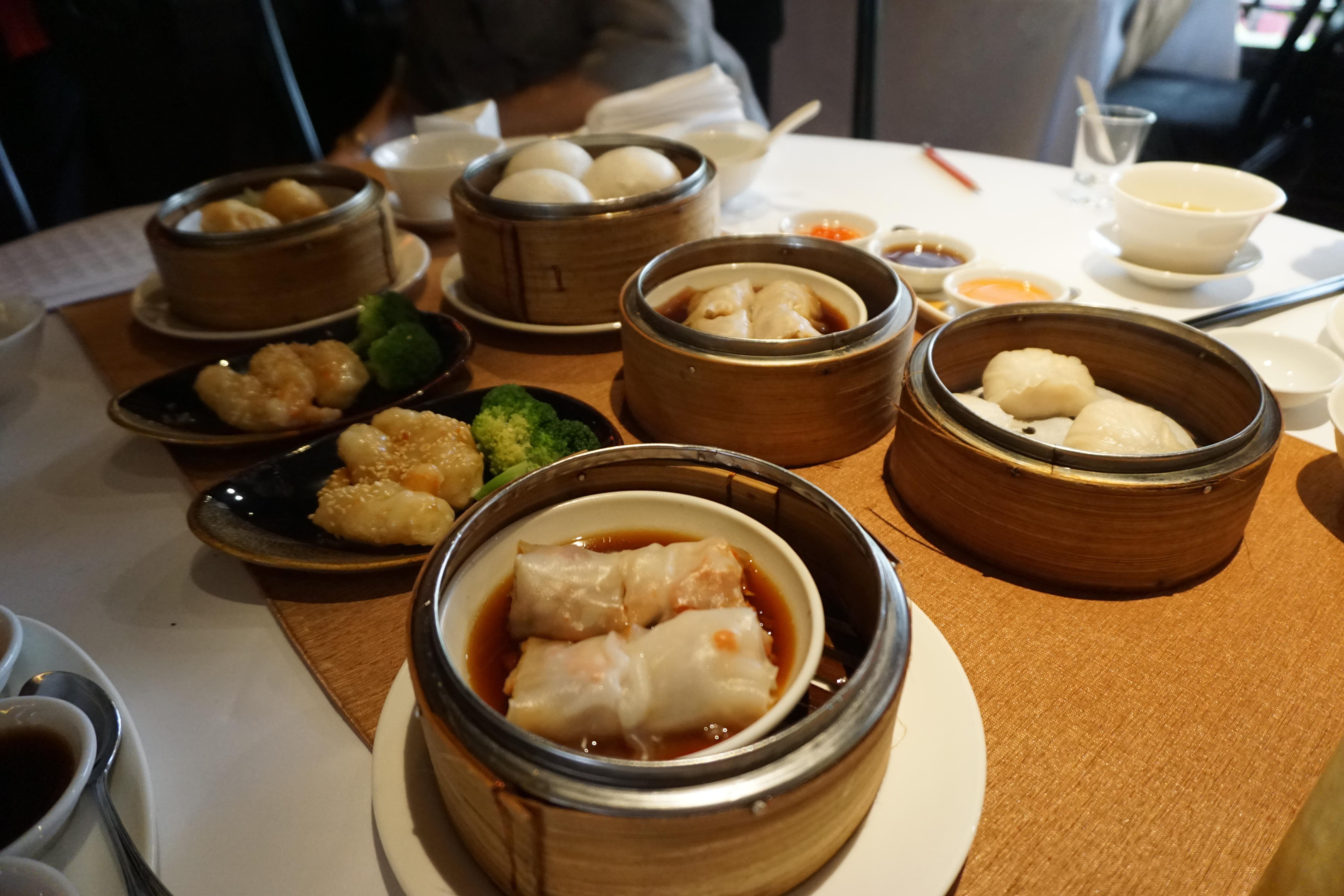 The Landmark Бангкок Экстерьер фото Dim sum